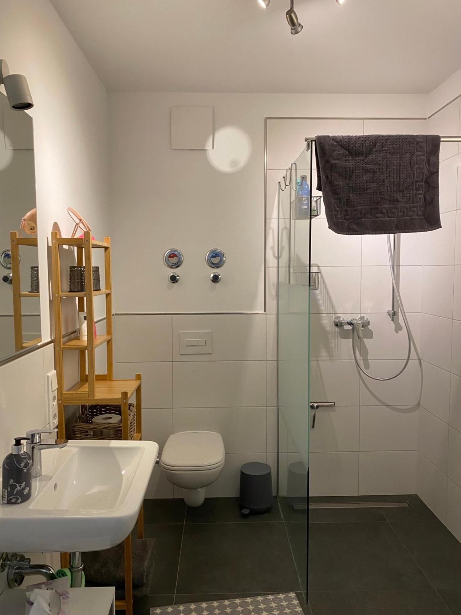 Exklusive Ferienwohnung 5Km Vom Centrum BRE Екстериор снимка